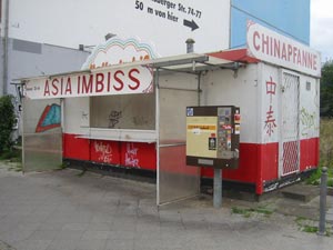 4045
